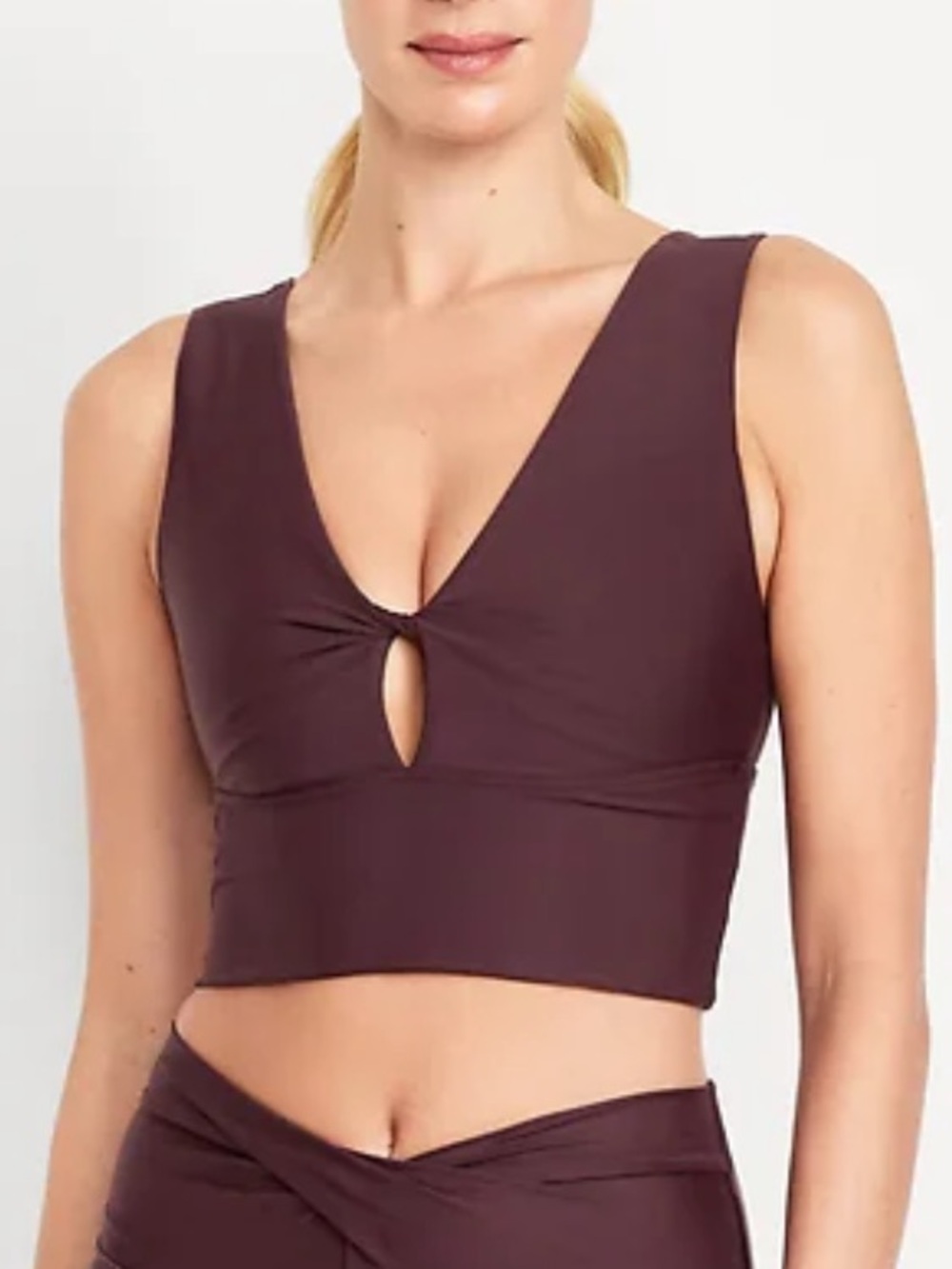 Old Navy Light Support PowerSoft Twist Longline Sports Bra Plum Small